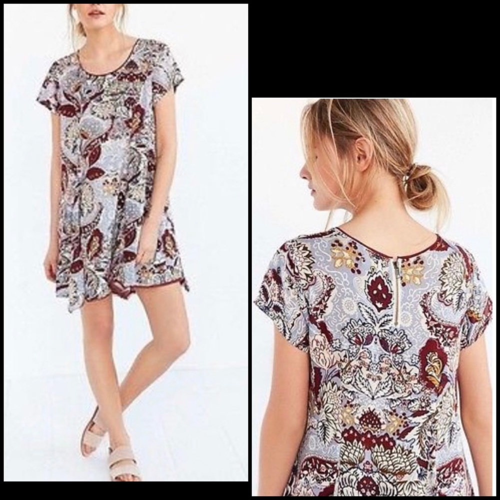 UO Silence + Noise Paisley Skater Babydoll Handkerchief Mini Dress